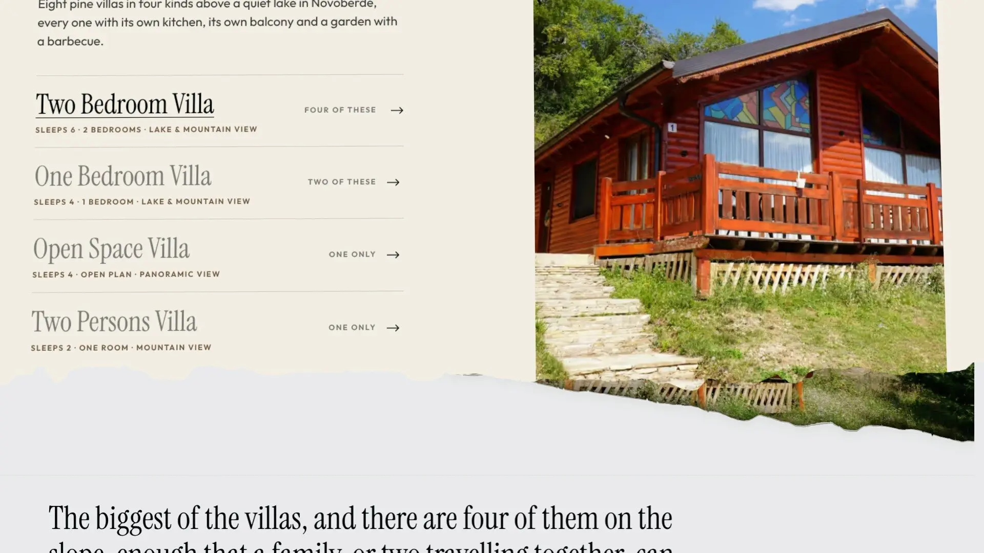 Kalimi në një faqe tjetër në bioland-ks.eu: ballina griset përgjatë skajit të poshtëm dhe ngrihet, duke zbuluar faqen e Two Bedroom Villa