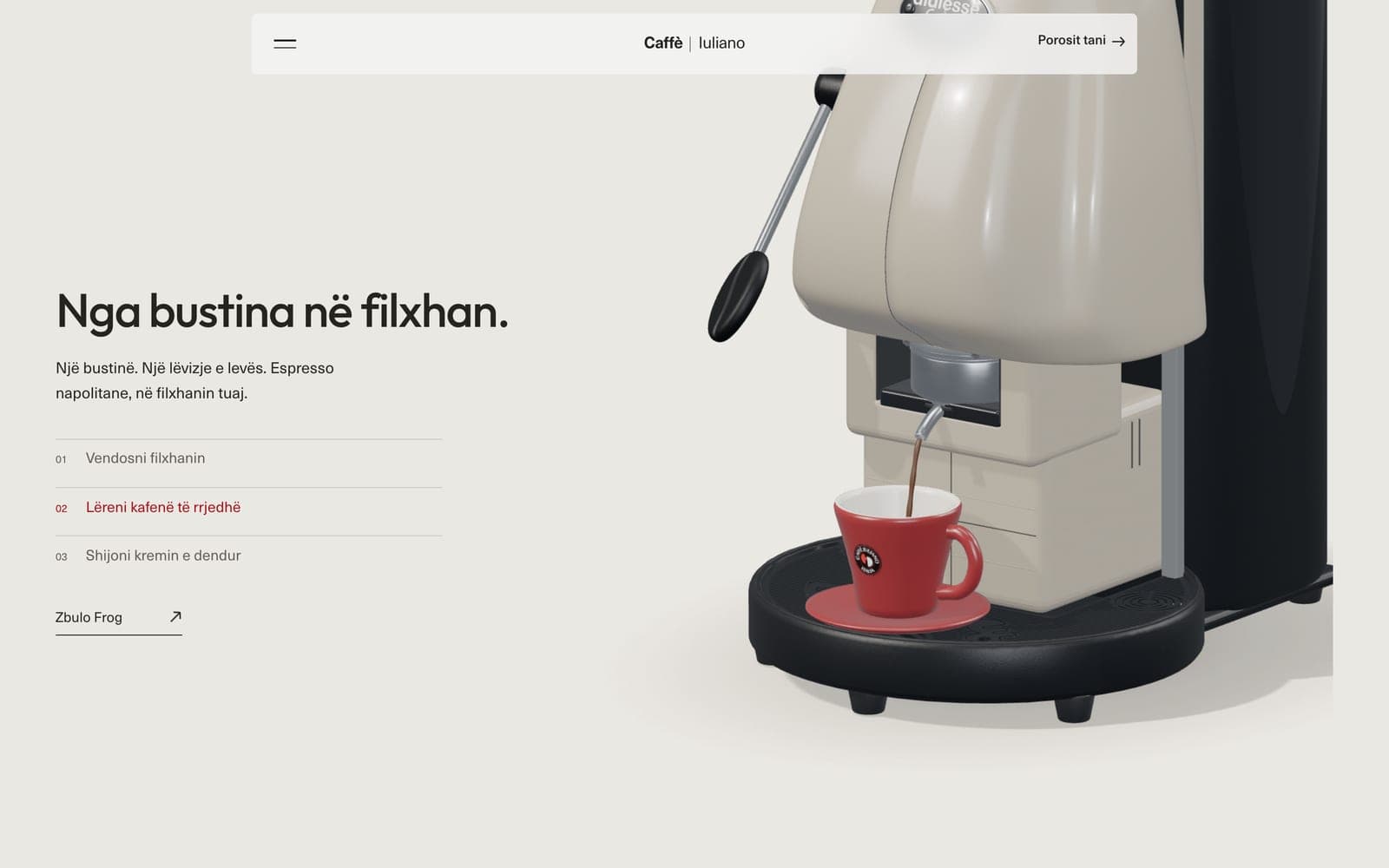 Rituali: Një pamje nga afër që qëndron në vend: kafeja rrjedh dhe kremi ngrihet teksa lëviz poshtë, në tre hapa. Aparati espresso 3D që ndërtuam për Caffè Iuliano, Pluton Studio